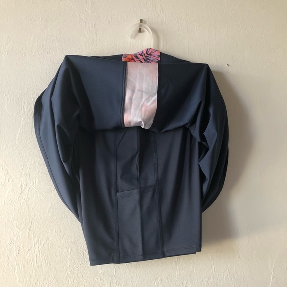 TOMMY BAHAMA Womens GOLF Skirt With Attached Shorts Size XL Navy Blue New - Picture 6 of 9